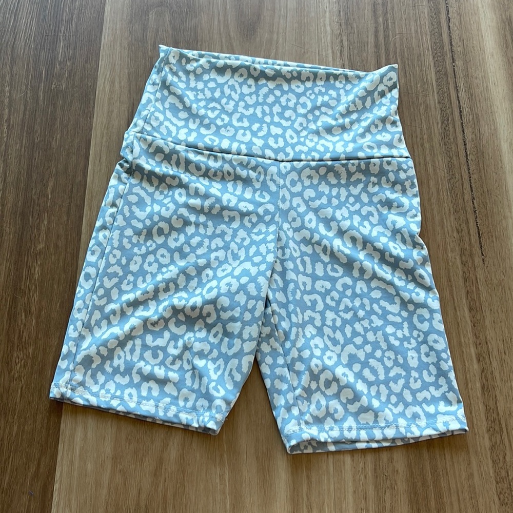 Le Lis Light Blue/ White Cheetah Biker Shorts